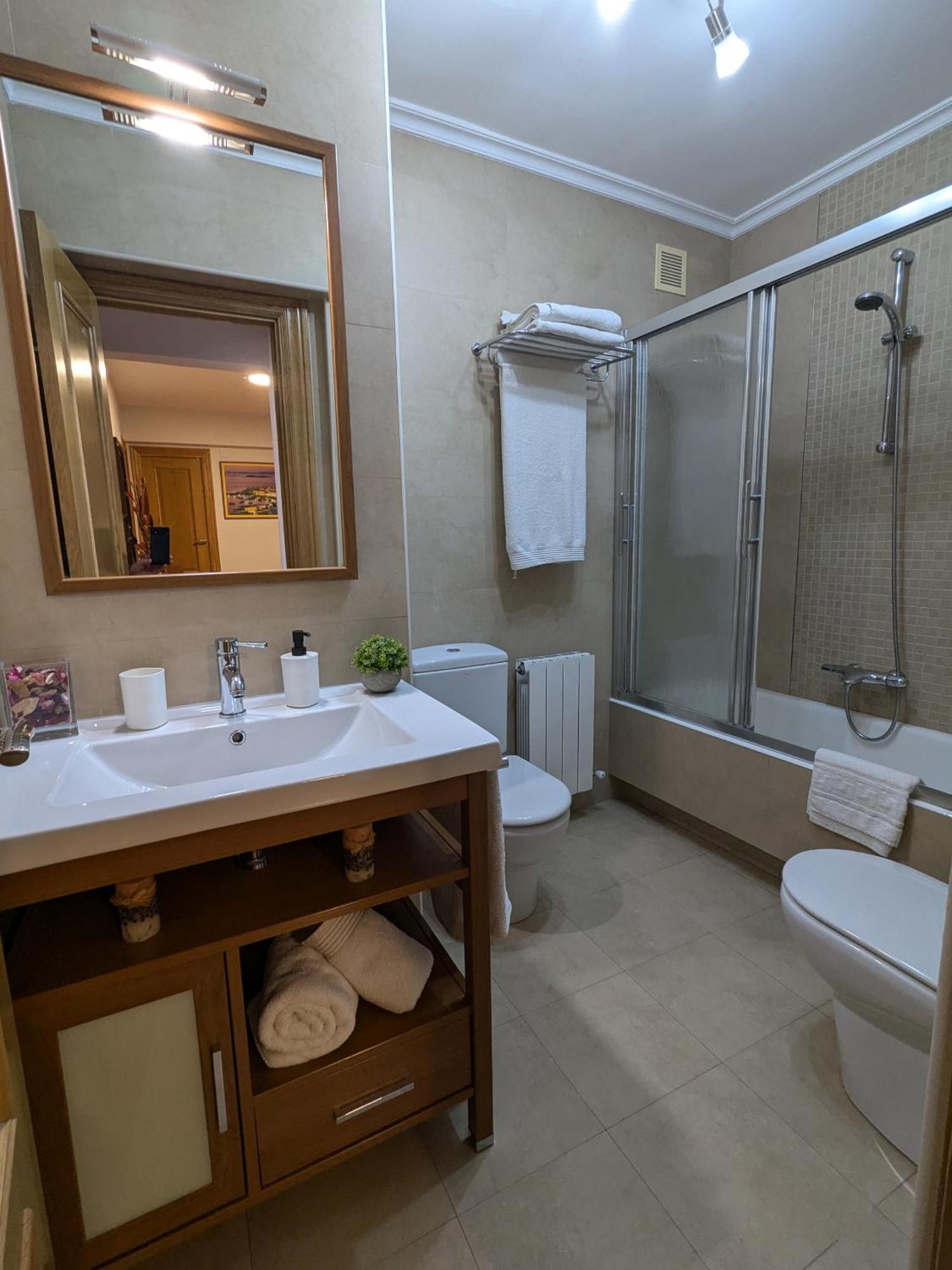 Apartamento Portugalete Gran Bilbao 3 Dormitorios - 3 Bedrooms Exterior foto